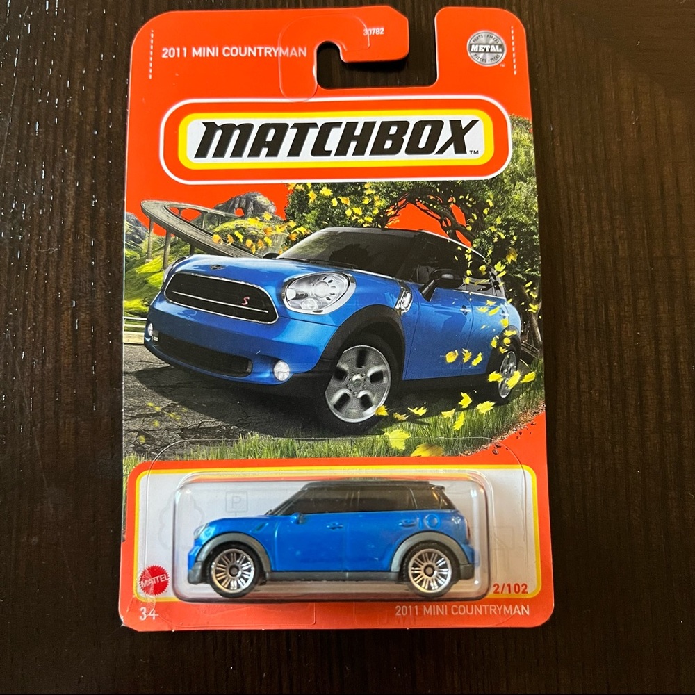 Matchbox Blue 2011 Mini Couper Countryman 2/102